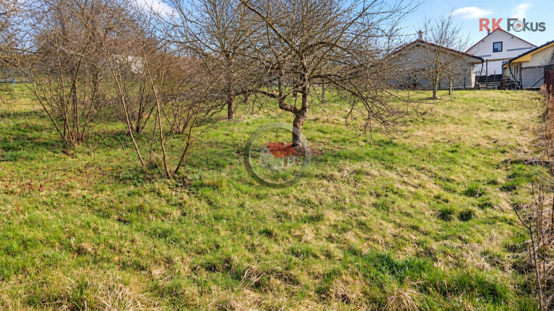 Prodej rodinného domu se stodolou a prostornou zahradou – Dolní Libochová